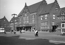 837253 Gezicht op het N.S.-station Maastricht te Maastricht.